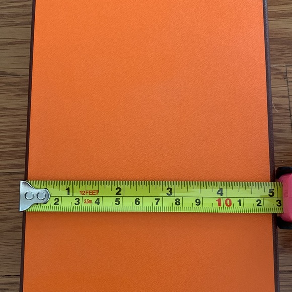 Hermes Tie Box with white Tissue paper inside - Picture 5 of 5